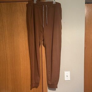 Vuori Performance Jogger